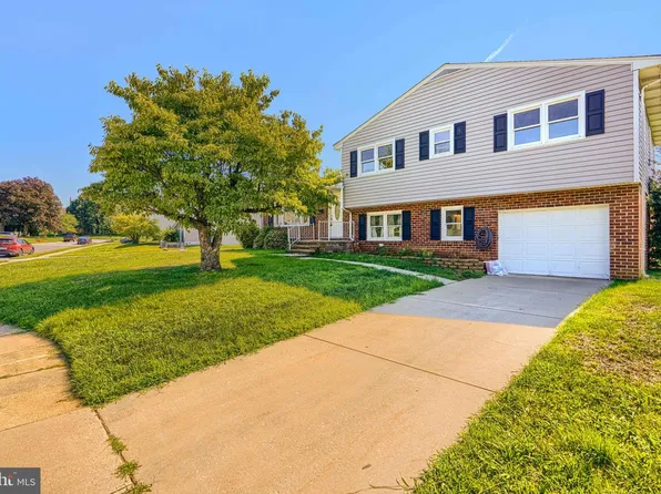 815 Branford Cir, Lutherville Timonium, MD 21093