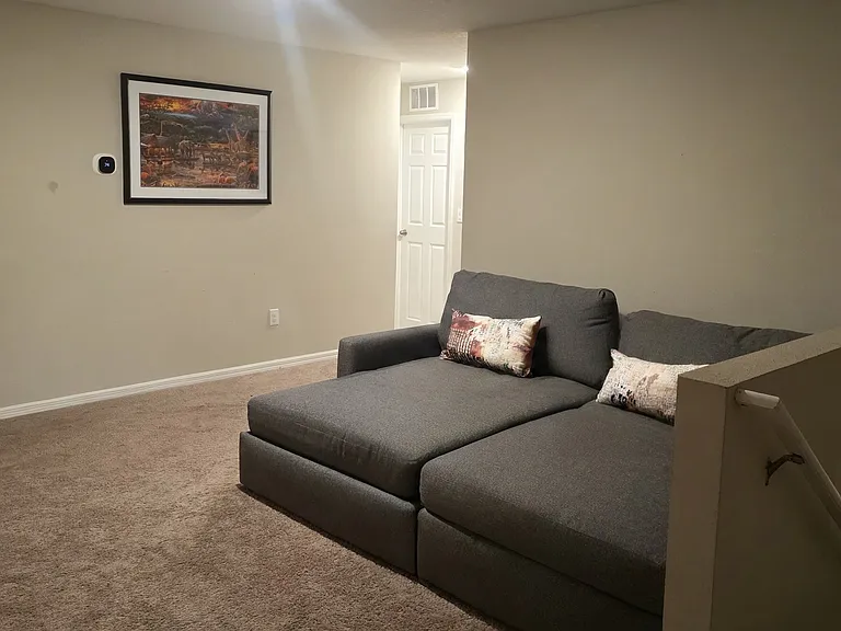 14975 Sterling Spur Ave — Photo 10