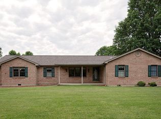 145 Green Acres Dr, Georgetown, OH 45121