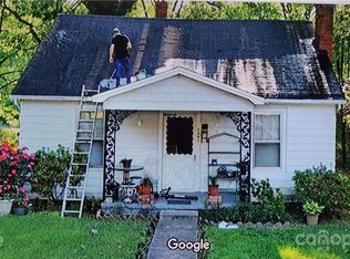 1201 10th St NE, Hickory, NC 28601