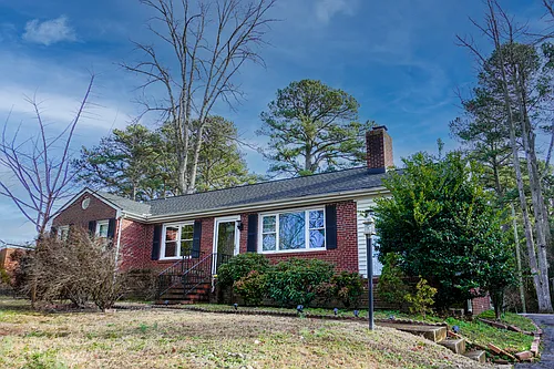 8803 Turnbull Ave Photo 1
