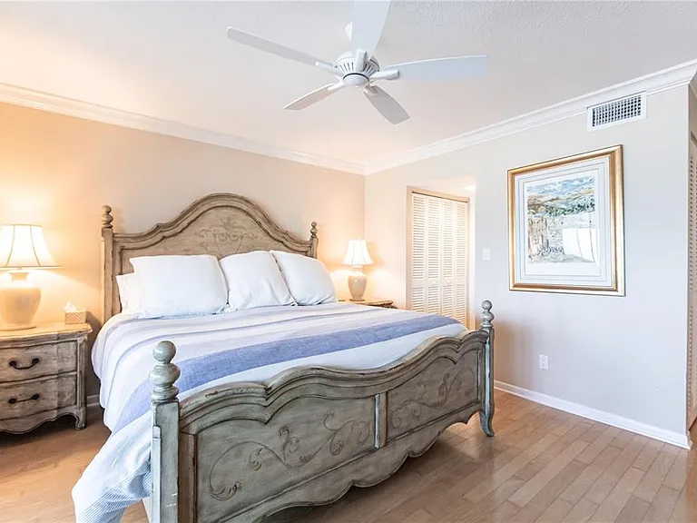 1055 W Peppertree Dr #703AA — Photo 16