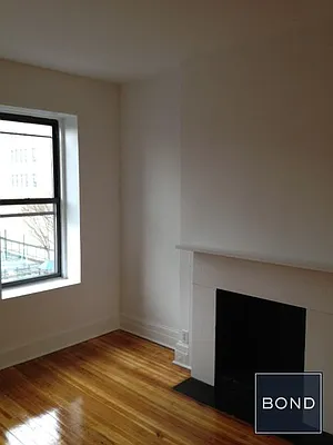 Rented by Bond New York | media 2