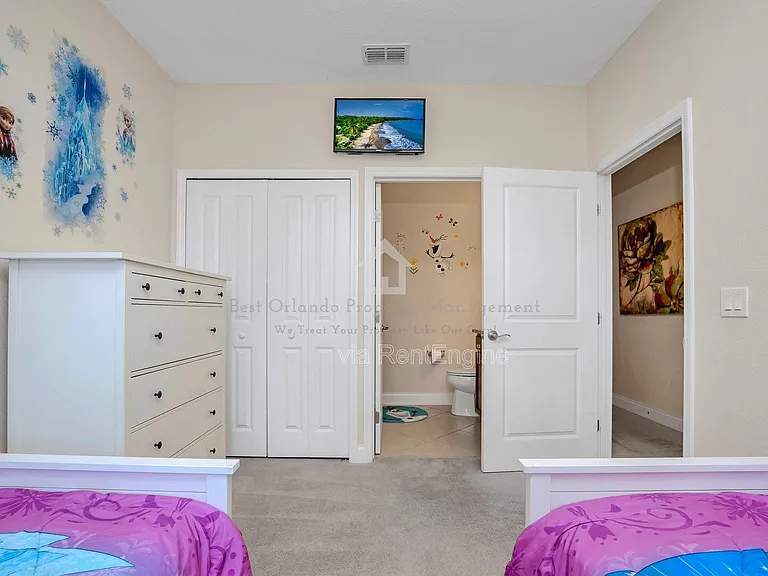 317 Captiva Dr #1 — Photo 32