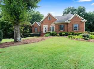 532 Waterford Dr, Cartersville, GA 30120