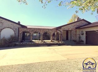 16721 C Rd, Delia, KS 66418