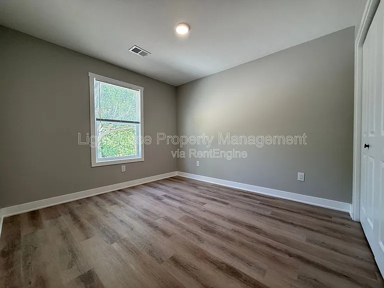 310 Allen Ave #2 — Photo 9
