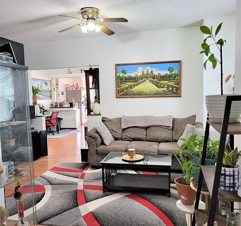 1st image of 27-27 Saint James St #2