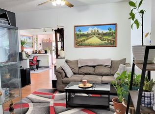 27-27 Saint James St #2, Lowell, MA 01852