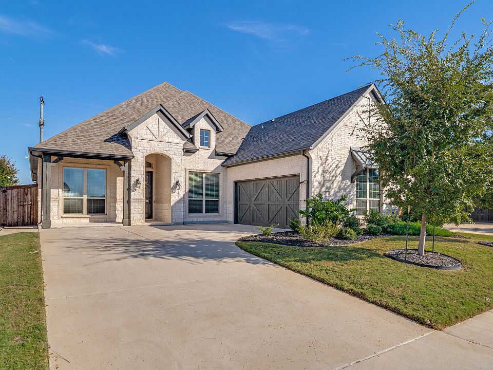 1st image of 1714 Waneta Dr