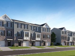 105 W End Ave, Hammonton, NJ 08037