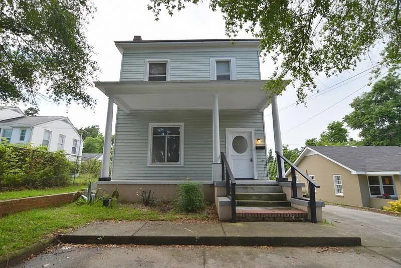 4 bed, 1600 sqft, $1,400 — Photo 1