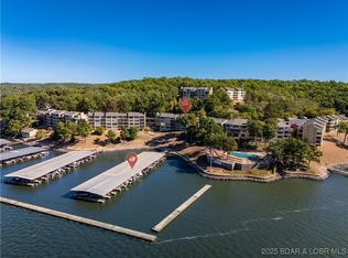 2500 Bay Point Dr APT 332, Osage Beach, MO 65065