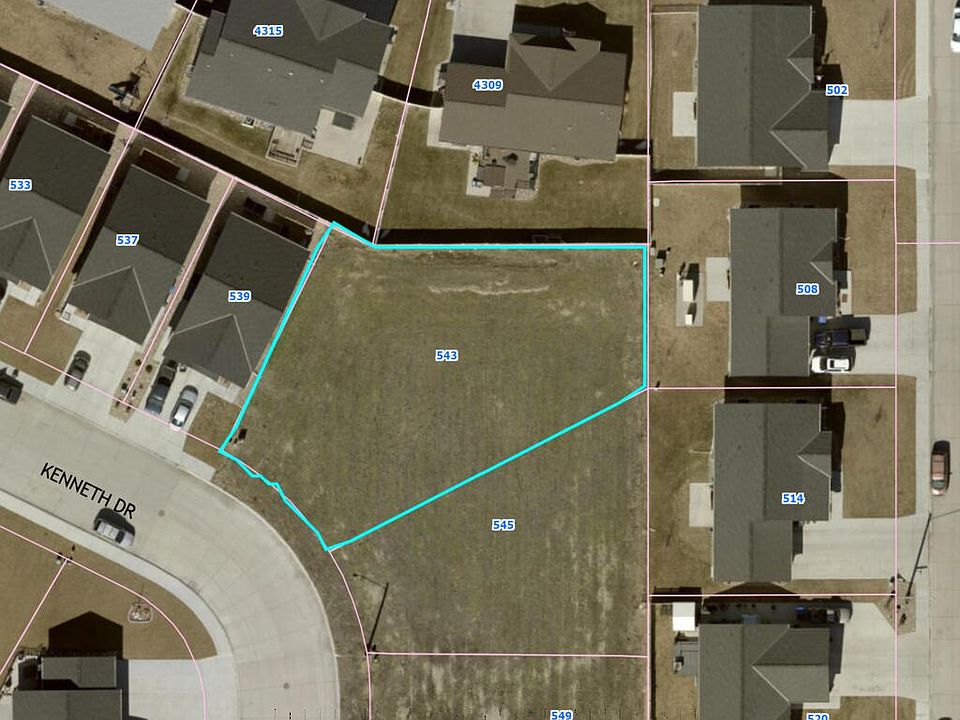 2nd image of 543 Kenneth Dr