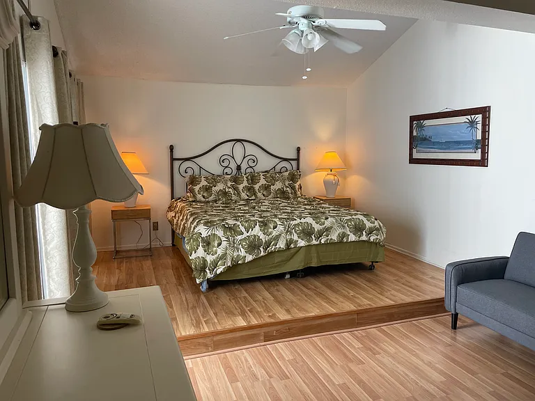 179 Medallion Blvd #179 — Photo 32