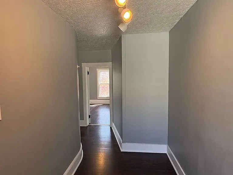 532 Crosby St — Photo 5