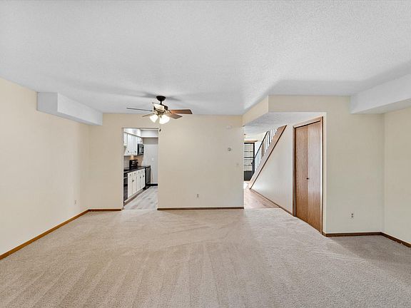 2nd image of 5833 Shores Dr