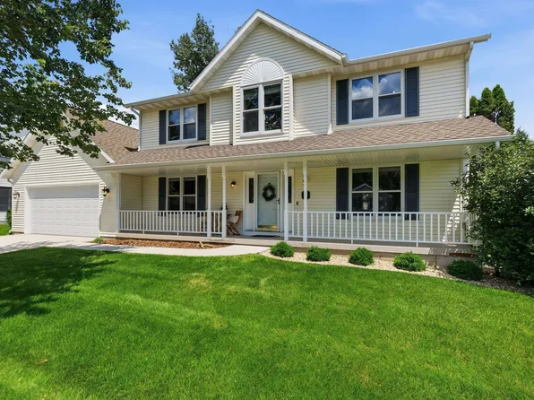 909 Bristol Ct, Stoughton, WI 53589