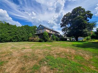 38 Wauregan Rd, Brooklyn, CT 06234