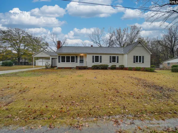 1010 Laurens St, Camden, SC 29020