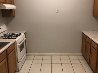 46 1/2 3rd St #2, Newark, NJ 07107