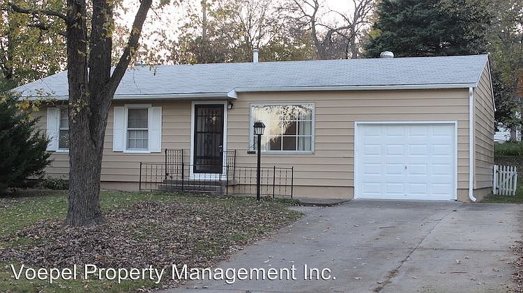 1st image of 1212 N Cedar Crest Dr