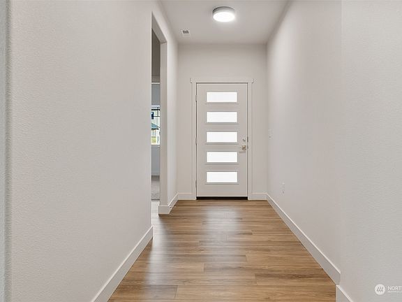 3rd image of 6639 Kyodi Court SE