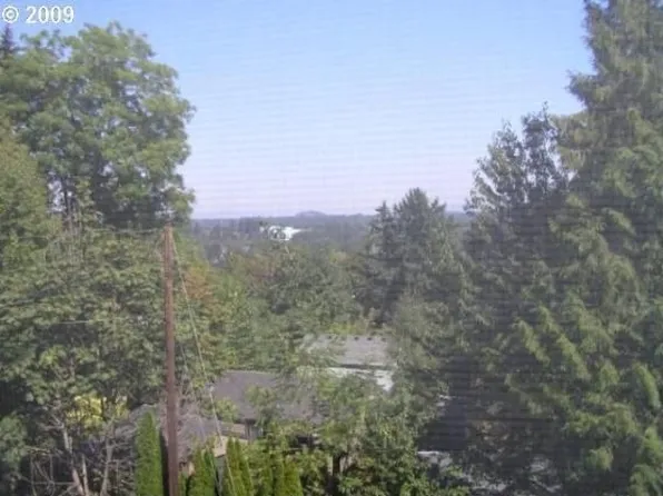 7640 SW Hood Ave, Portland, OR 97219
