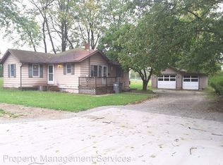 203 Maple Ln, Wakarusa, IN 46573