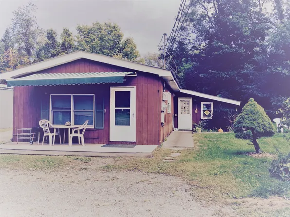 8068 Albany Post Rd #2, Red Hook, NY 12571