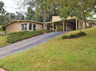 1302 Buena Vista Dr, Tyler, TX 75701