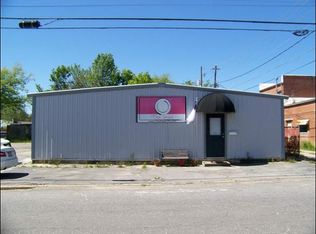 106 W Beech St, Cochran, GA 31014