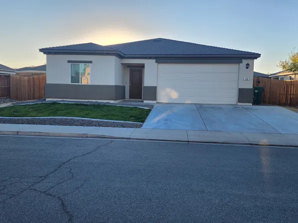 920 Jill Marie Ln, Fernley, NV 89408