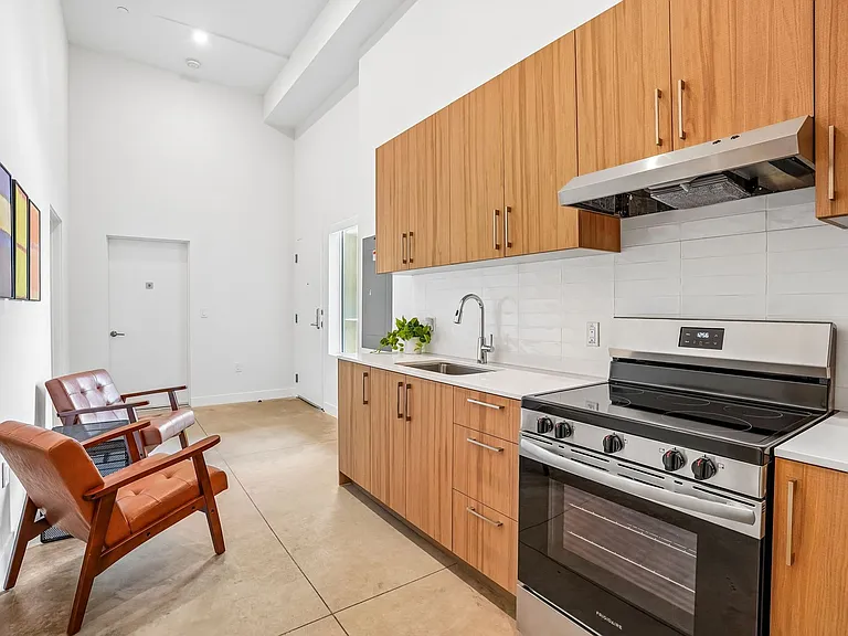 Step Designer Studio Community Living — Photo 28