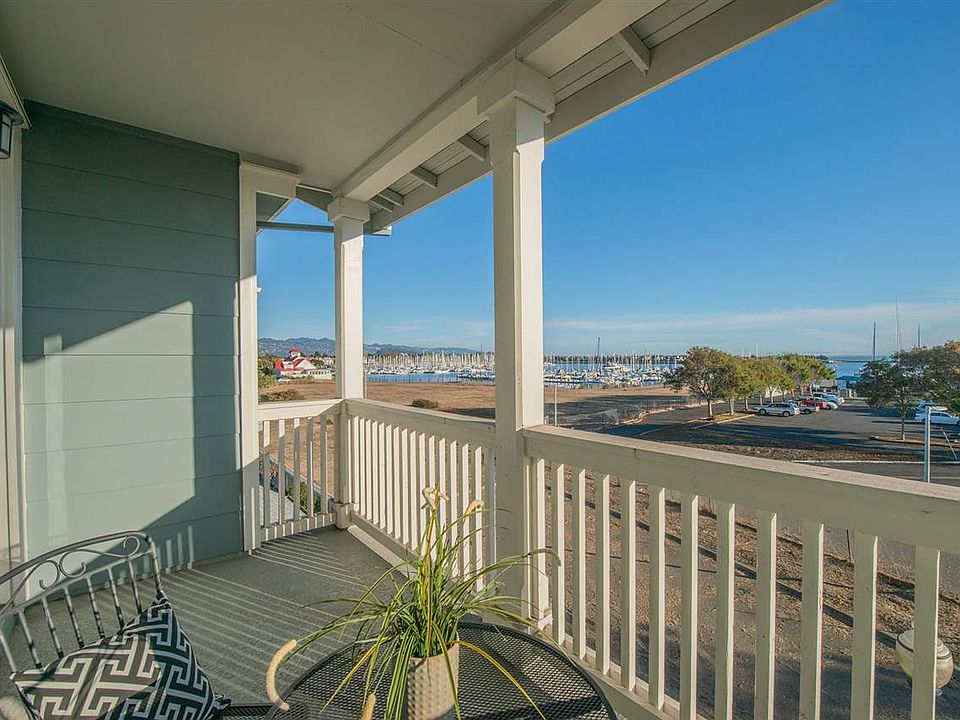 1st image of 2361 Northshore Dr