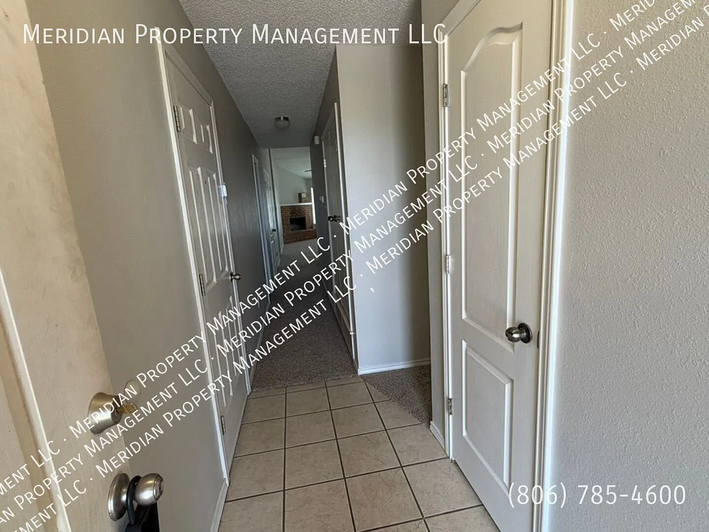 Spacious 3 Bedroom, 2 Bathroom — Photo 3