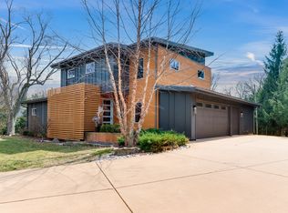 2 Boone Ct, Normal, IL 61761