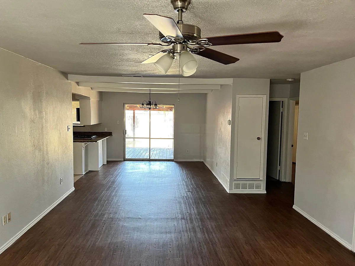 Building Photo - 3829 Finley Rd