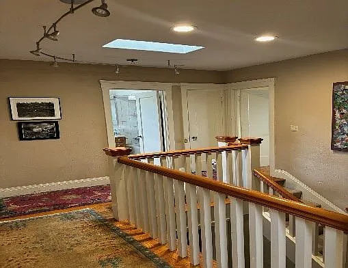 325 Berkeley Park Blvd — Photo 3