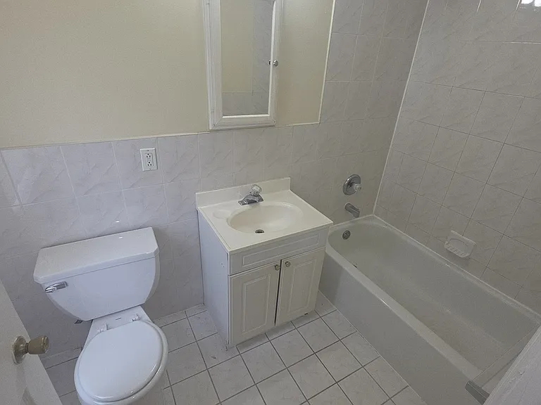207 Broadway #406 — Photo 7