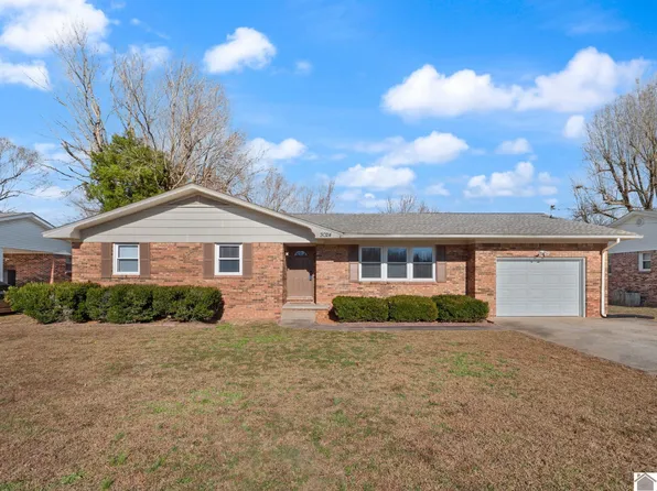 3024 Ramage Dr, Paducah, KY 42003