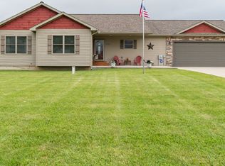 6815 Osborne Rd, Delton, MI 49046
