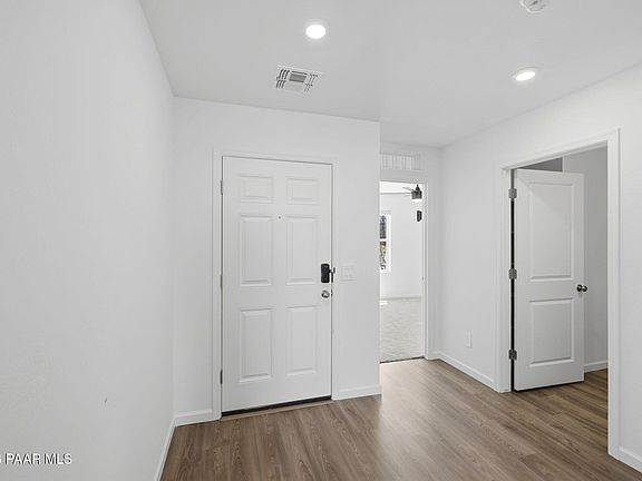 3rd image of 6916 N Wise Maverick Dr