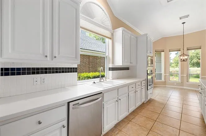 14811 Carsen Bnd — Photo 27
