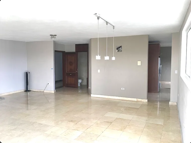 1010 Calle Orchid Piso — Photo 3