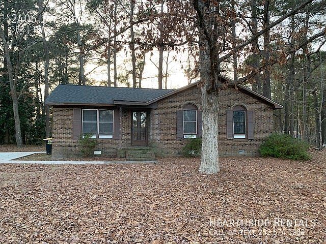 1st image of 2406 Jay Cir