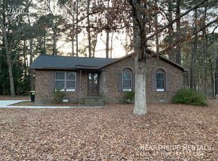 2406 Jay Cir, Greenville, NC 27858