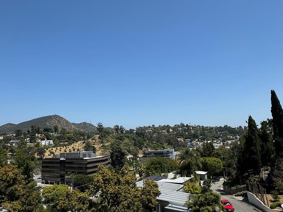 1st image of 3377 Oak Glen Dr