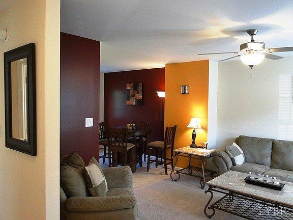 5th image of 1024 Brentwood Ave