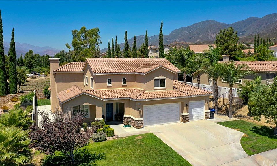 1st image of 6768 Shanon Ln